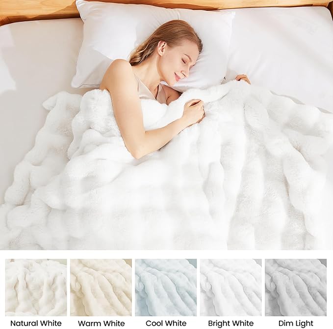 Latepis White Faux Fur King Blanket Cozy Bubble Blanket Soft Fuzzy Thick Living Room Blanket for Bed Sofa Bedroom Plush Fluffy Warm Blanket for All Seasons Luxury Throw Blanket 90x108 Inch, 860gsm