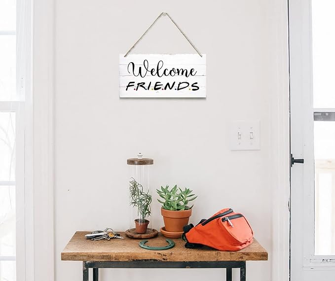 Welcome Friends Decor Sign, Hanging Wood Sign Home Decorative, Printed Wood Wall Art Sign, Friends Welcome Sign, Front Door Wall Decor, Welcome Friends Door Sign Porch Decor 12 * 6inch
