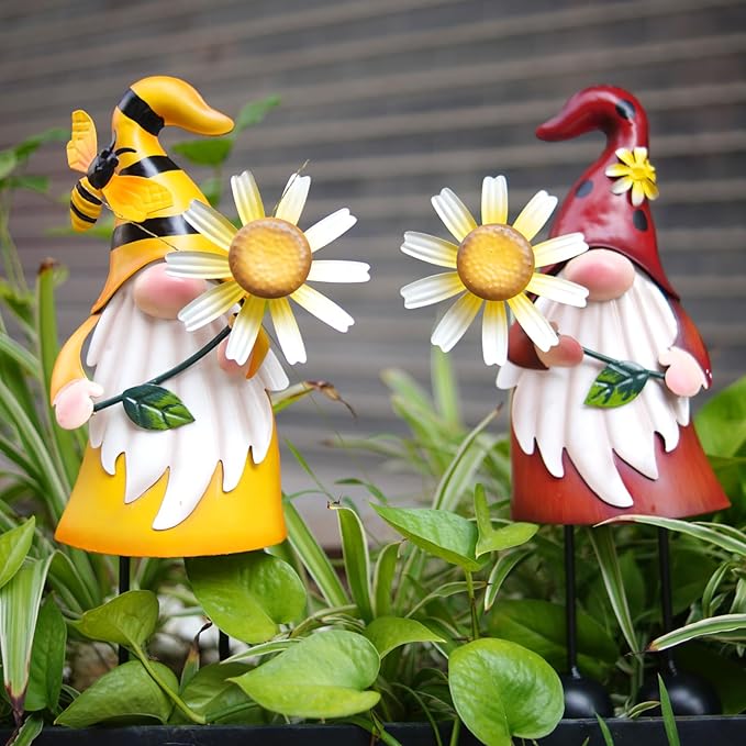 HONGLAND Gnome Metal Yard Art - Metal Gnome Statue -Gnome Outdoor Decorations - Bee and Ladybug Garden Statue- Christmas Holiday Lawn Patio Yard Garden Decor (Set of 2)