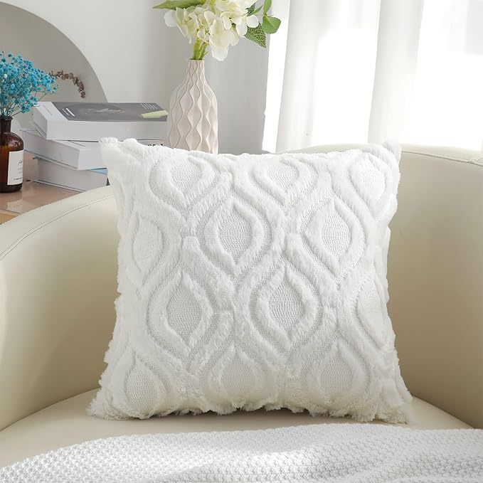 decorUhome Throw Pillow Covers 18x18 Inch Set of 2, Soft Plush Decorative Faux Fur Cream Beige Solid Couch Pillow Covers, Accent Farmhouse Neutral Square Euro Pillow Cases for Sofa Bed Living Room