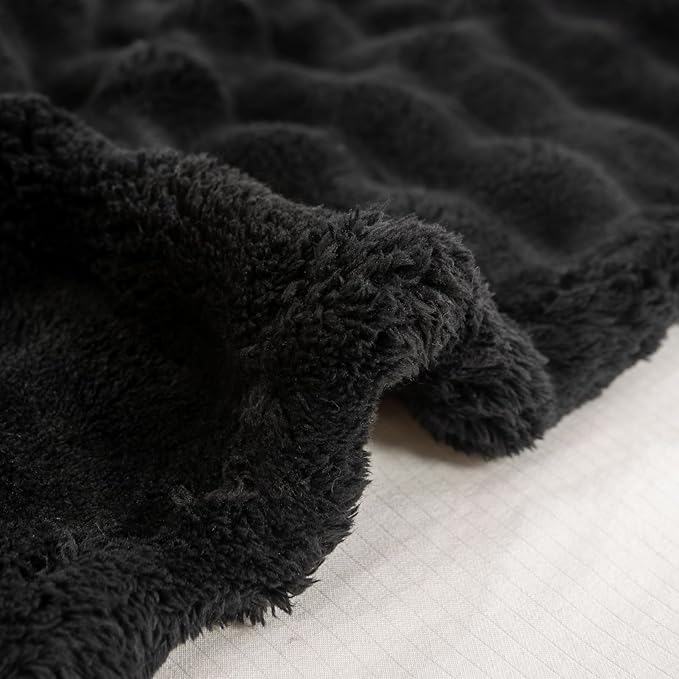 YUSOKI Luxury 3D Bubble Throw Blanket 3.1lb,All Ages,Home Decoration, (Black,60 * 80inches)