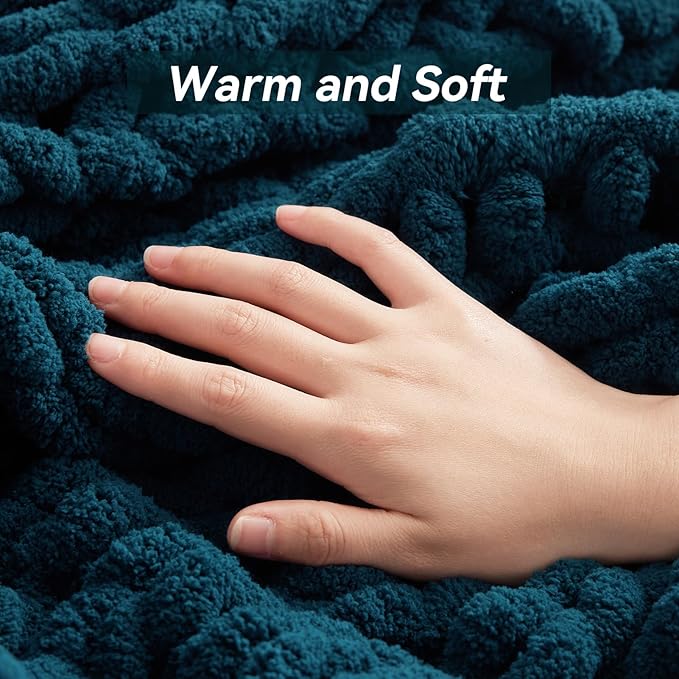 Chunky Knit Throw Blanket, 30''*40'' Knitted Throw Chenille Yarn for Bed Couch, Handmade Peacock Blue Crochet Big Thick Blanket, Machine Washable Cute Comfy Blanket for Home Decor