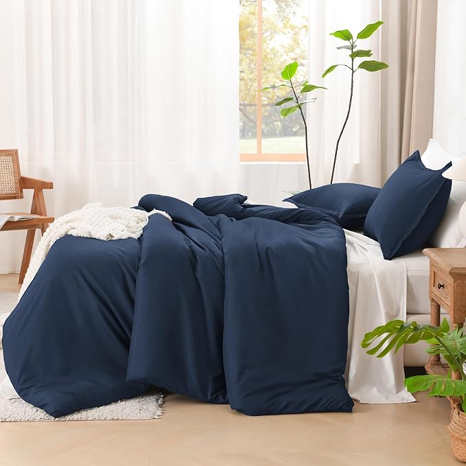 Litanika Navy Blue Comforter King Size, 3 Pieces Lightweight Solid Bedding Comforter Set, All Season Fluffy Bed Set (104x90In Comforter & 2 Pillowcases)