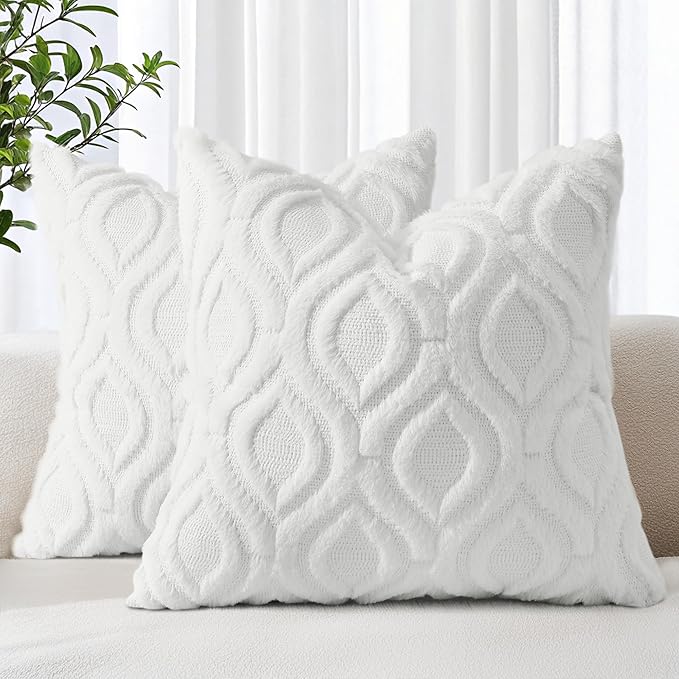 decorUhome Throw Pillow Covers 18x18 Inch Set of 2, Soft Plush Decorative Faux Fur Cream Beige Solid Couch Pillow Covers, Accent Farmhouse Neutral Square Euro Pillow Cases for Sofa Bed Living Room
