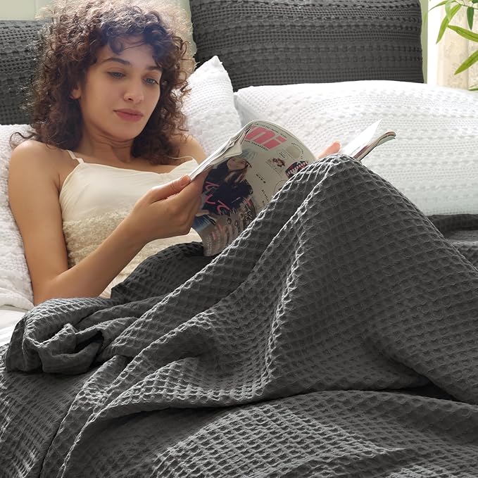 PHF Ultra Soft Waffle Weave Blanket Twin Size 66"x 90"- Washed Lightweight Breathable Cozy Woven Blanket for Bed - Aesthetic Decor for Couch Bedding Sofa Home Car - Grey