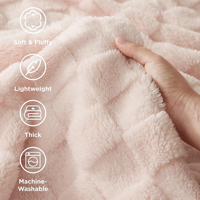 Bedsure GentleSoft King Size Blanket for Bed - Super Soft Cozy Blankets for Women Men Girls, Large Fuzzy Fleece Throw for Bedroom Decor, Light Pink,108x90 Inches