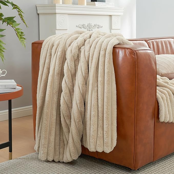 Amélie Home Faux Fur Throw Blanket for Couch, Cozy Fuzzy Fluffy Fur Luxurious Soft Striped Plush Gift Blankets for Family Sofa Chair Bed Living Room Bedroom, 60"x80", Beige