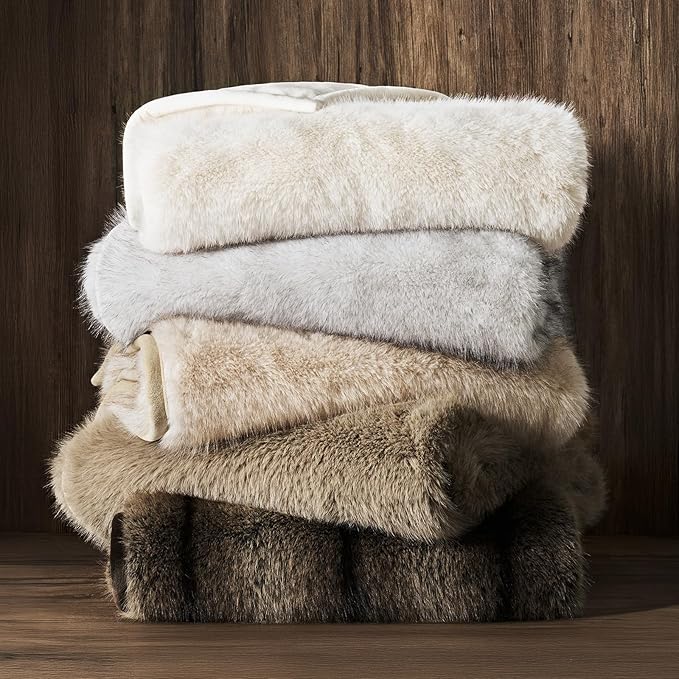 Luxury Faux Fur Throw Blanket, Soft Fluffy Faux Mink Blankets for Bed, Couch, Sofa, Thick Cozy Plush Warm Fur Throws with Reversible Velvet, Ombré Sable Brown, 50"x60"