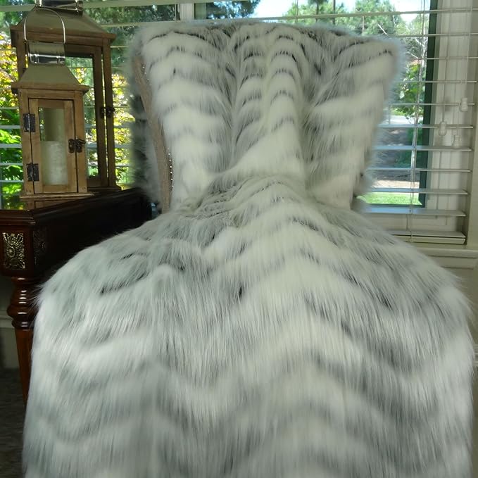 White Fox Faux Fur Throw Blanket & Bedspread - White Gray Fox Fur Throw - Luxury Fox Faux Fur - Soft Faux Fur Blanket, Handmade in USA, 16483