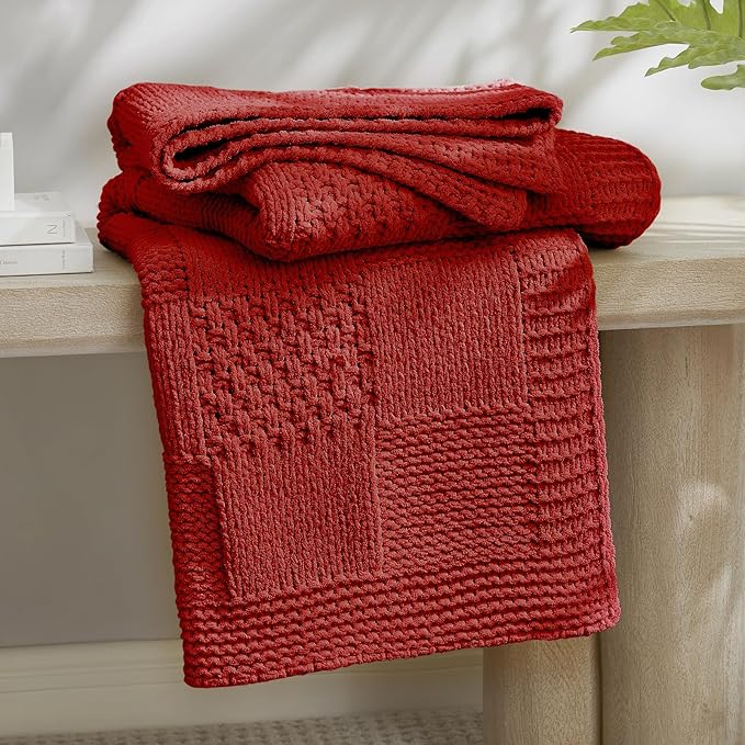 Amélie Home Chenille Knit Throw Blanket for Couch, Checkered Texture Decorative Soft Blanket for Sofa, Bed & Living Room, 50"x60", Red