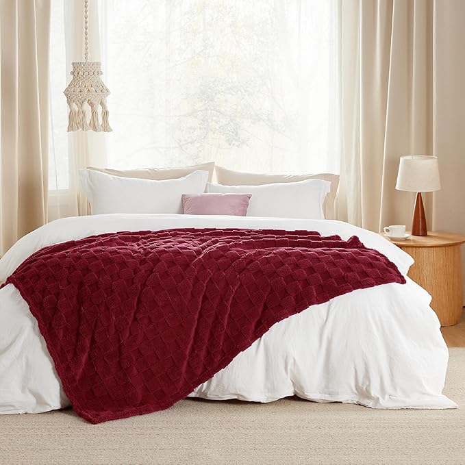 Bedsure GentleSoft Twin Blanket for Bed Red - Super Soft Cozy Blankets for Women Men Girls, Cute Fuzzy Fleece Throws for Bedroom Couch, 60x80 Inches