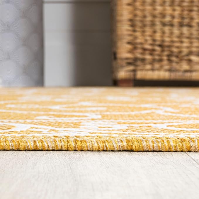 JONATHAN Y Vintage Filigree Indoor Outdoor Area Rug 5X8 Yellow/Cream, Charleston Textured Weave for Backyard, Patio, Porch, Easy-Cleaning, High Traffic, Pet-Friendly, Non-Shedding (SMB106L-5)