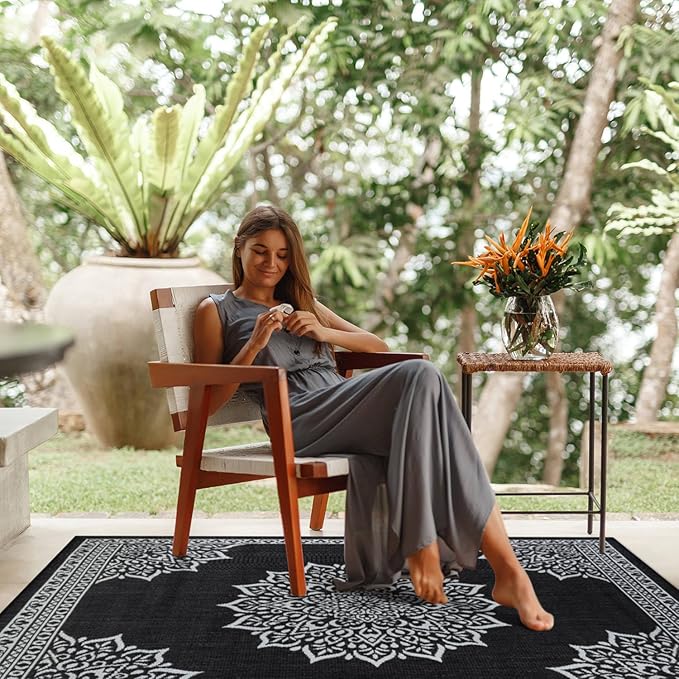 CAMILSON Outdoor Rug, 9x12 Medallion Black White Modern Area Rugs for Large Indoor and Outdoor Patios, Kitchen and Hallway Mats, Washable Porch Deck Outside Carpet (Medallion Black, 9 x 12)