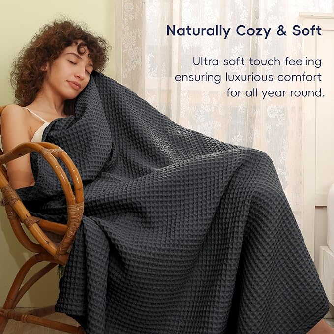 PHF Ultra Soft Waffle Weave Blanket King Size 104"x 90"- Washed Lightweight Breathablee Cozy Woven Blanket - Great for Couch Bed Sofa Home Car - Black
