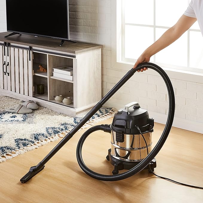Amazon Basics Wet Dry Vacuum Cleaner, 4 gallon Shop, 3 HP Stainless Steel, Grey/Black