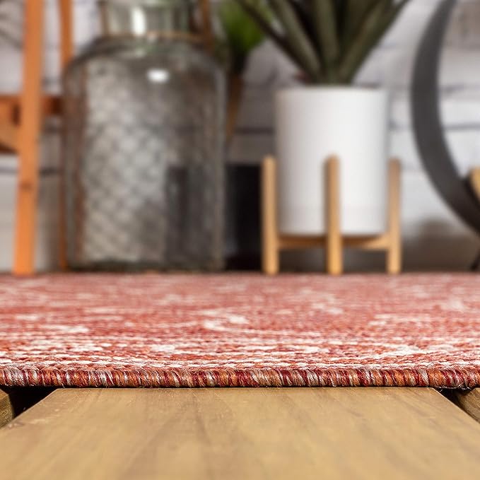 JONATHAN Y Vintage Filigree Indoor Outdoor Square Area Rug 8X8 Red/Beige, Charleston Textured Weave for Backyard, Patio, Porch, Easy-Cleaning, High Traffic, Pet-Friendly, Non-Shedding (SMB106B-8SQ)