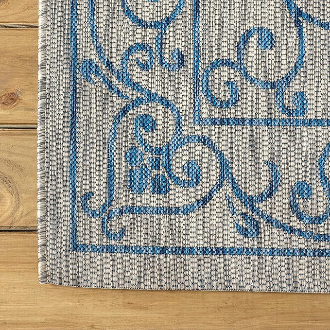 JONATHAN Y Vintage Filigree Indoor Outdoor Square Area Rug 4X4 Gray/Navy, Charleston Textured Weave for Backyard, Patio, Porch, Easy-Cleaning, High Traffic, Pet-Friendly, Non-Shedding (SMB106C-4SQ)