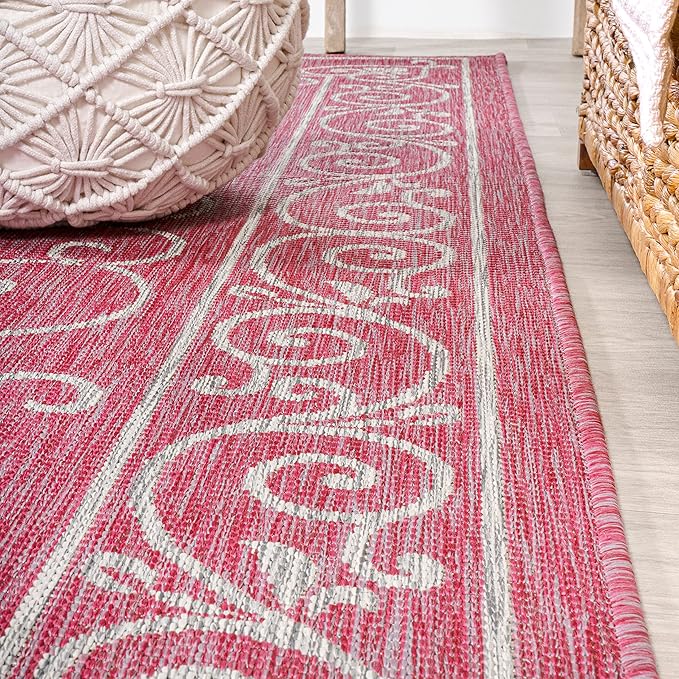 JONATHAN Y Vintage Filigree Indoor Outdoor Square Area Rug 5X5 Fuchsia/Light Gray, Charleston Textured Weave for Backyard, Patio, Porch, Easy-Cleaning, Pet-Friendly, Non-Shedding (SMB106J-5SQ)