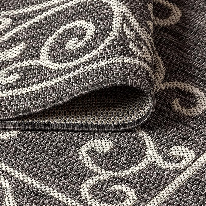 JONATHAN Y Vintage Filigree Indoor Outdoor Round Area Rug 9 Ft Black/Gray, Charleston Textured Weave for Backyard, Patio, Porch, Easy-Cleaning, High Traffic, Pet-Friendly, Non-Shedding (SMB106G-9R)