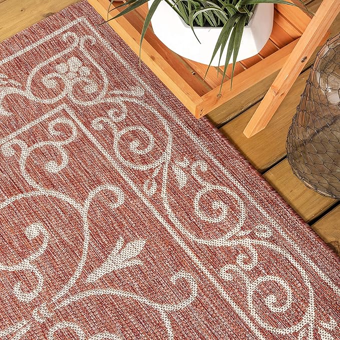 JONATHAN Y Vintage Filigree Indoor Outdoor Runner Rug 2X8 Red/Beige, Charleston Textured Weave for Backyard, Patio, Porch, Easy-Cleaning, High Traffic, Pet-Friendly, Non-Shedding (SMB106B-28)